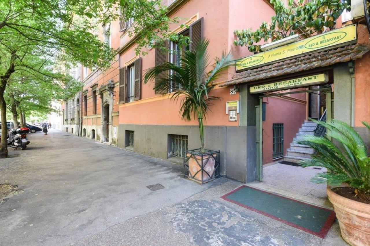 Alessandro A San Pietro Best Bed Rome Exterior photo